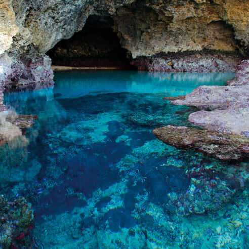 青の洞窟 Blue Cave
